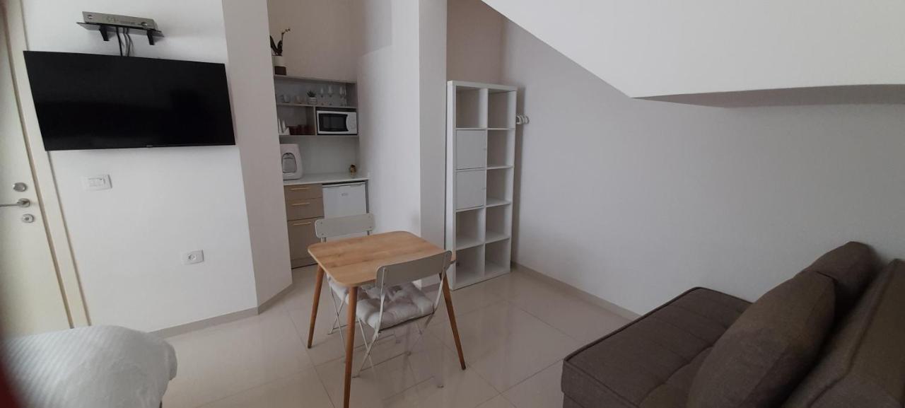 Regina'S Place Or Akiva Dış mekan fotoğraf