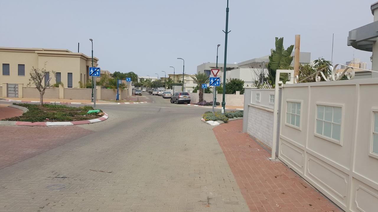 Regina'S Place Or Akiva Dış mekan fotoğraf