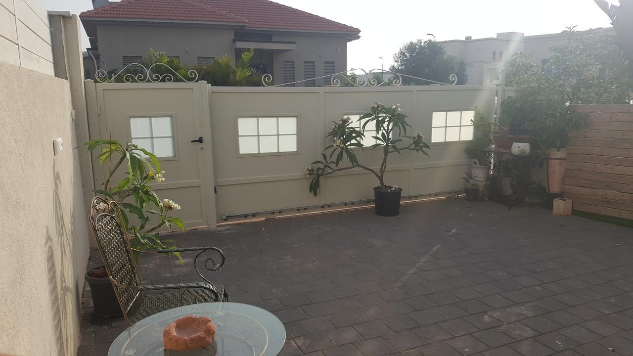 Regina'S Place Or Akiva Dış mekan fotoğraf